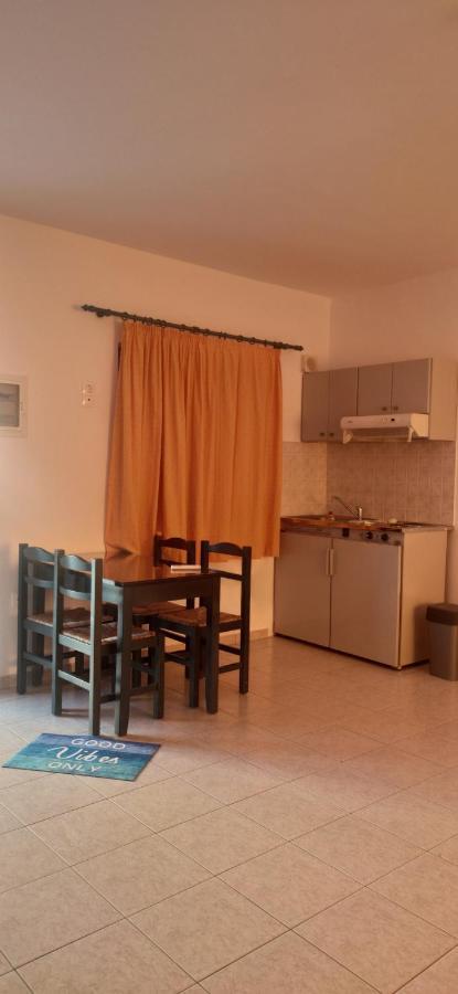 Georgia Apartment Lentas Bagian luar foto