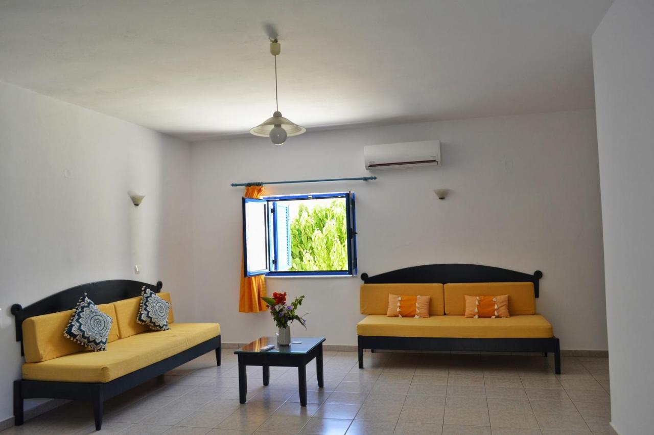 Georgia Apartment Lentas Bagian luar foto